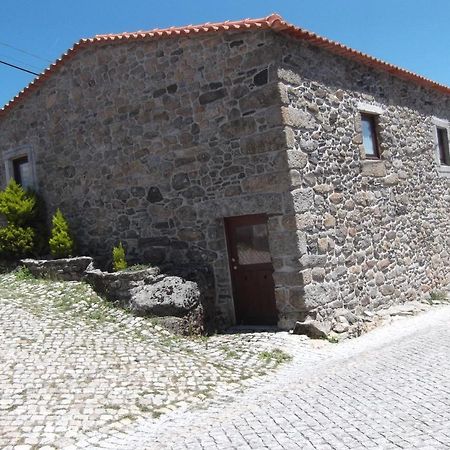 فيلا Casa Do Pelourinho Rebordainhos المظهر الخارجي الصورة