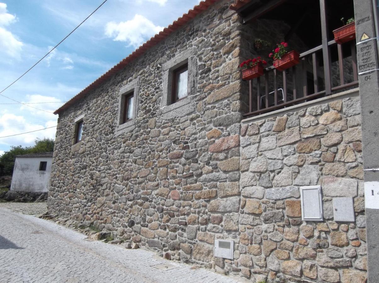 فيلا Casa Do Pelourinho Rebordainhos المظهر الخارجي الصورة