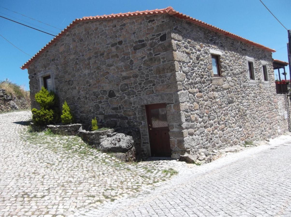 فيلا Casa Do Pelourinho Rebordainhos المظهر الخارجي الصورة